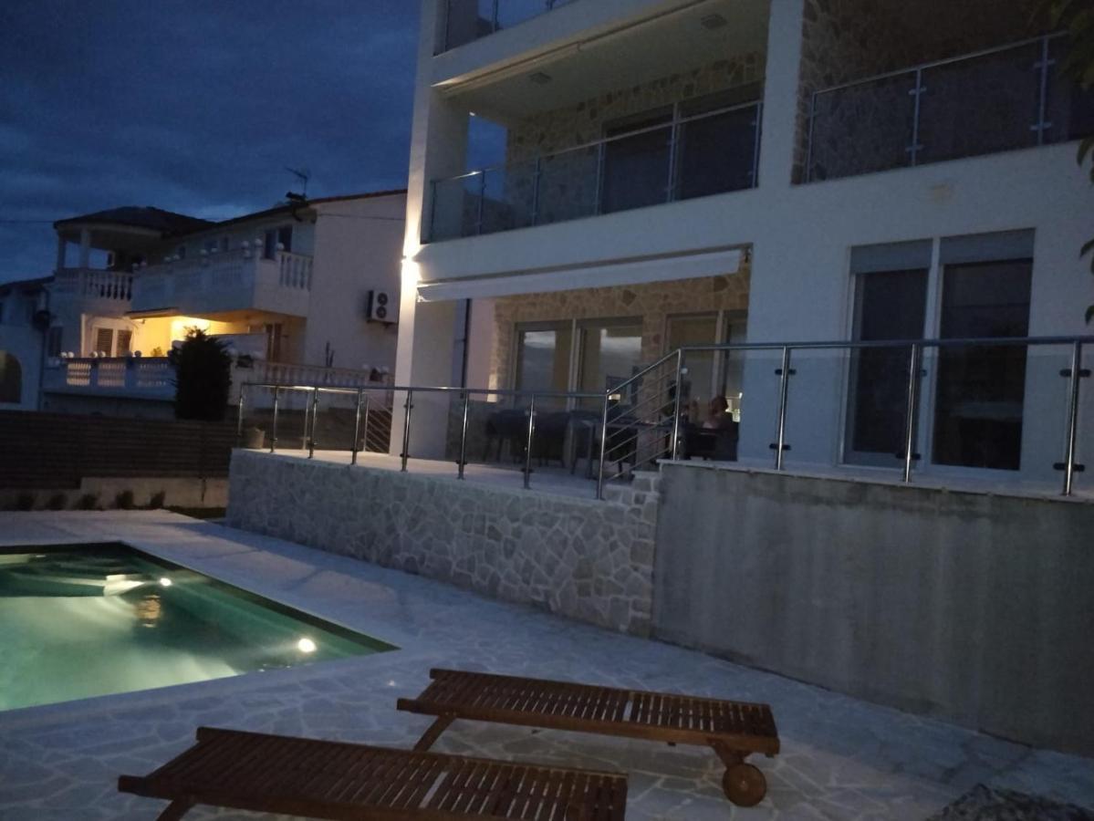 Apartments Kovacev زادار المظهر الخارجي الصورة